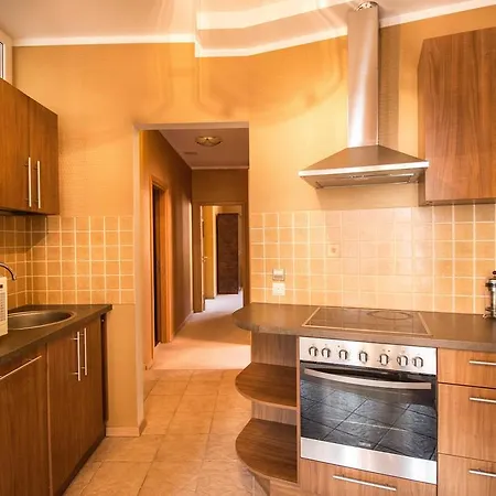 Comfy Gallery Apartment