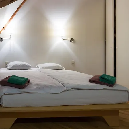 Comfy Gallery