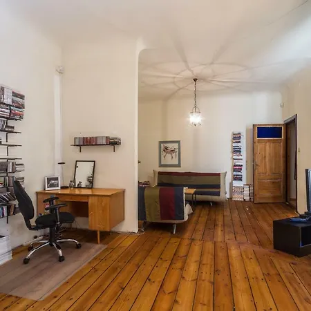 Comfy Gallery Apartment Riga