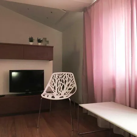 Comfy Gallery 아파트 리가