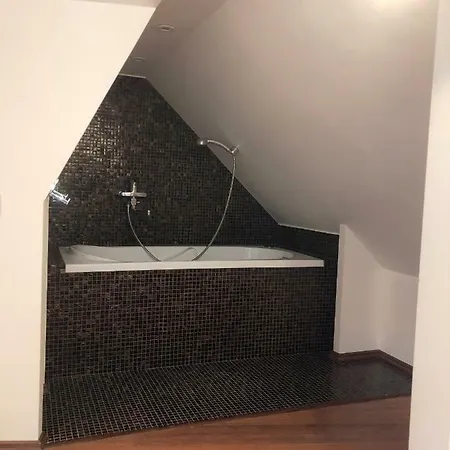 아파트 Comfy Gallery *
